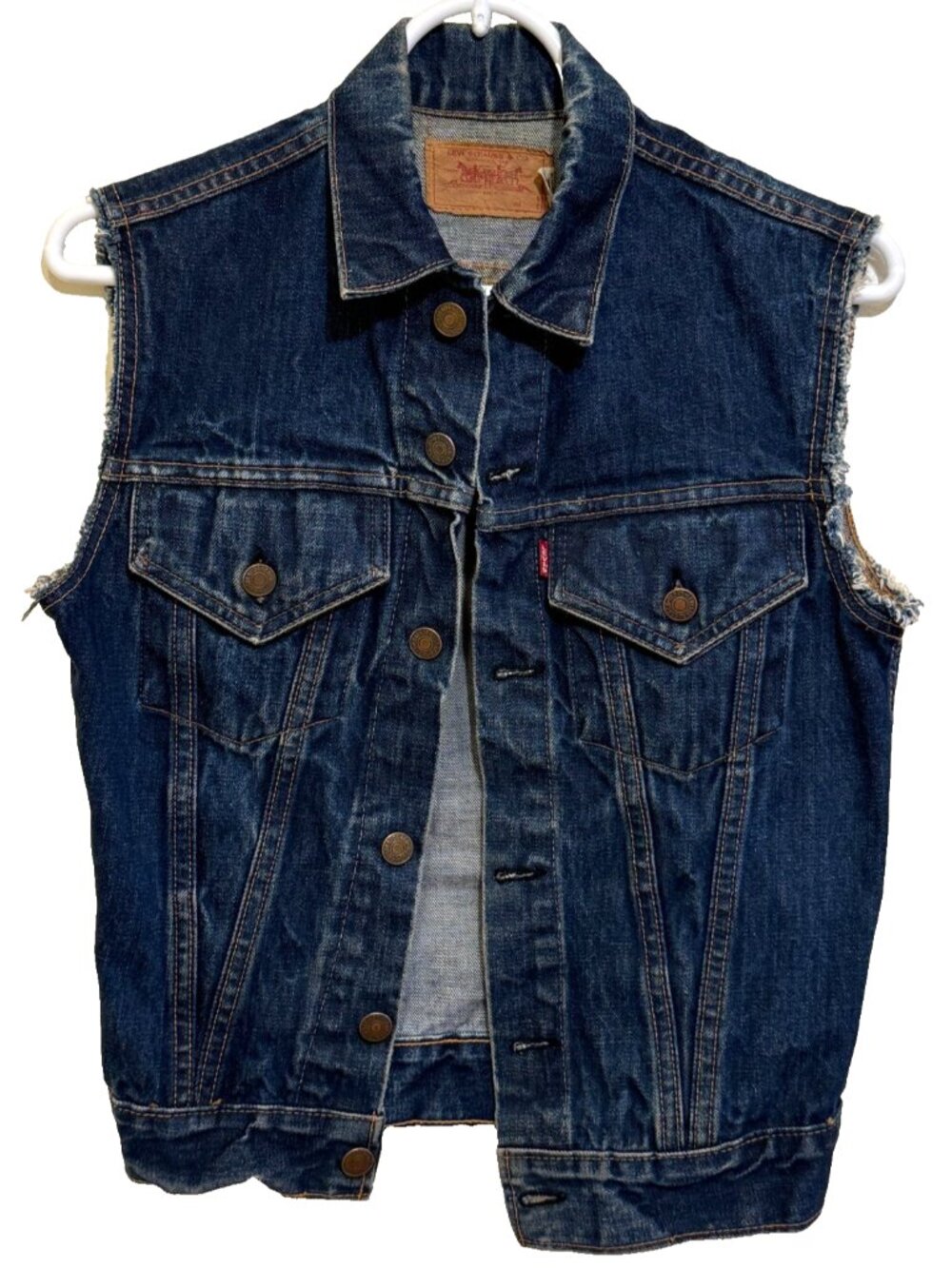 VINTAGE 60s LEVIS BIG E TYPE 3 SLEEVELESS DENIM VEST MADE IN USA WOMENS S 34x21